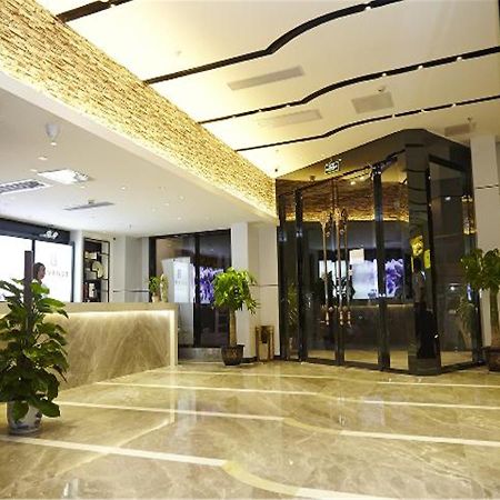 Lavande Hotel Tianhe Gangding Subway Station Branch Guangzhou Eksteriør bilde