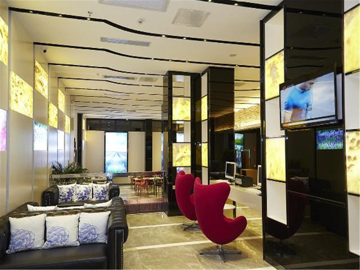 Lavande Hotel Tianhe Gangding Subway Station Branch Guangzhou Eksteriør bilde